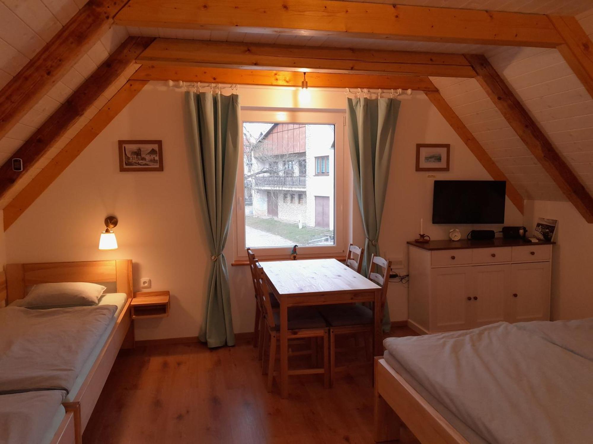 Na Sklepe U Prochazku Apartment